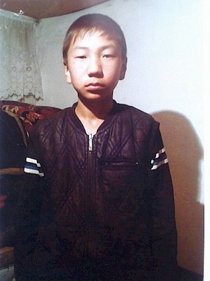 Маленький киргиз. Мальчик Киргиз. Киргизия мальчики. Кыргызские парни 15 лет. Кыргызские парни 14 лет.